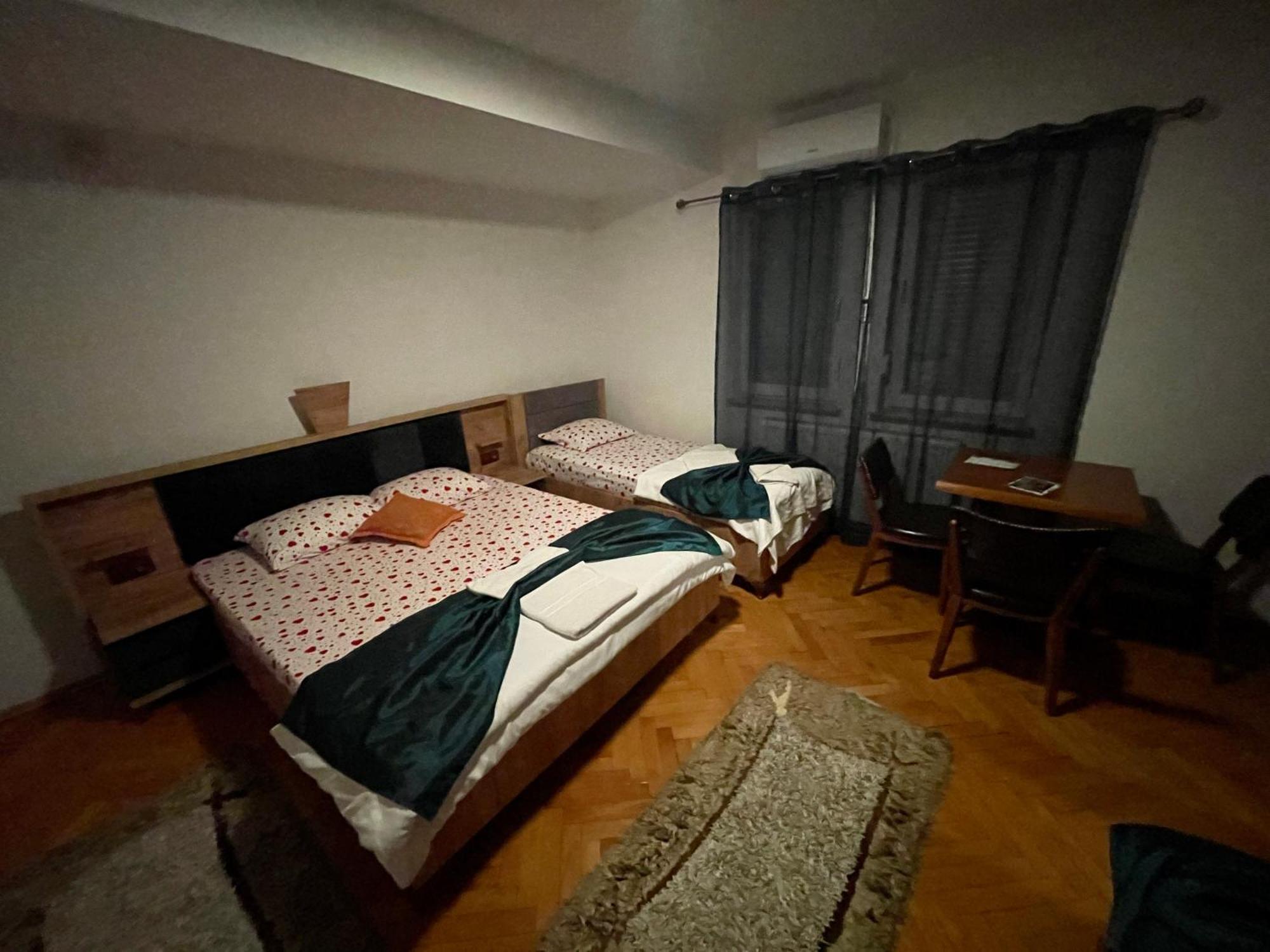 Kosovo Polje Madigan'S Hotel מראה חיצוני תמונה