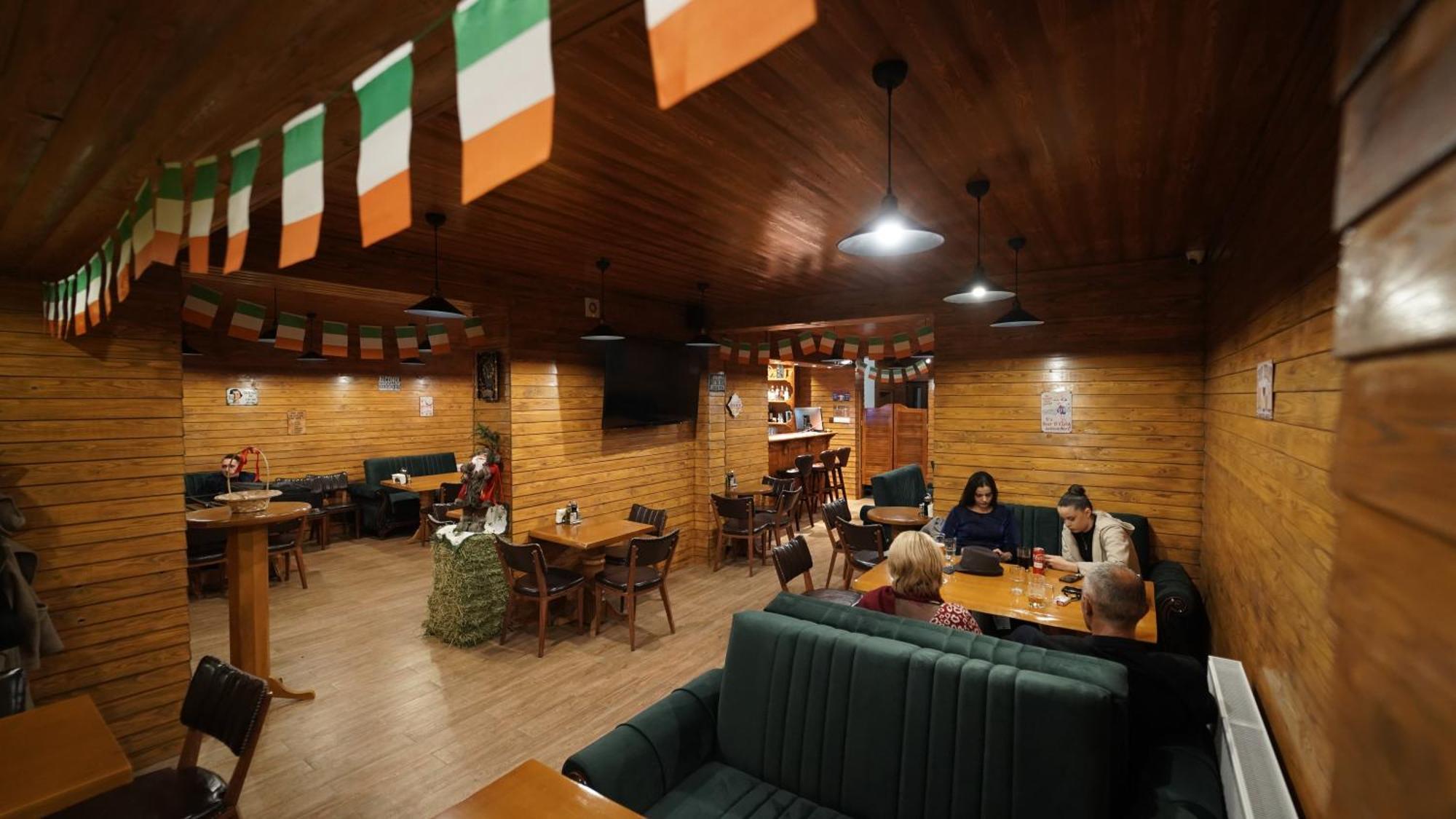 Kosovo Polje Madigan'S Hotel מראה חיצוני תמונה